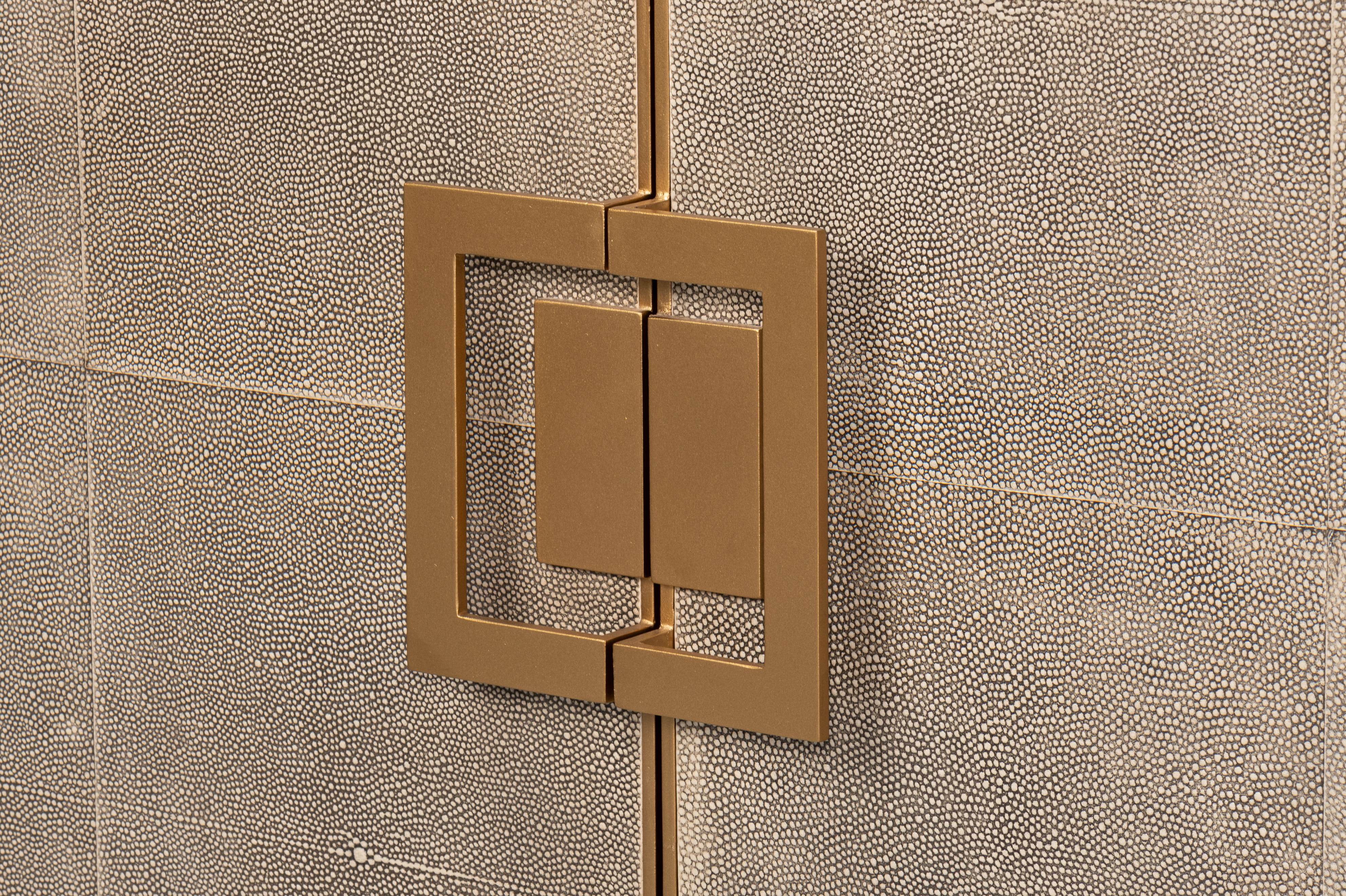 Beto Four Door Sideboard large image 