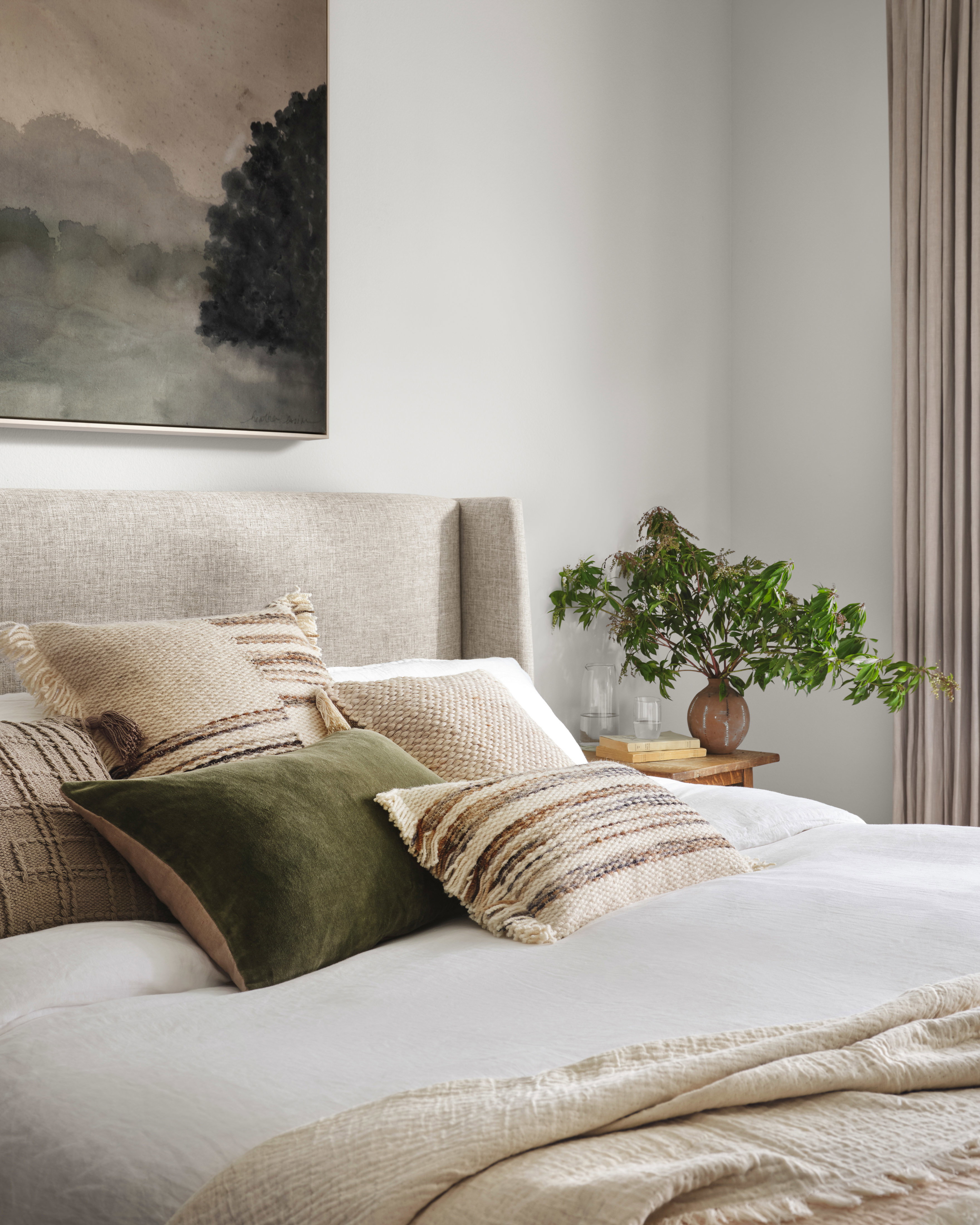 Magnolia Home by Joanna Gaines x Loloi Pillows Pillow, Decorative Pillow, 16" length x 26" width View 2