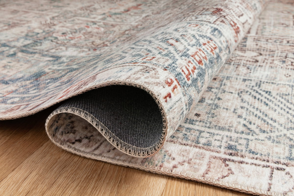 Chris Loves Julia x Loloi Jules Rug, 2' length x 5' width View 8