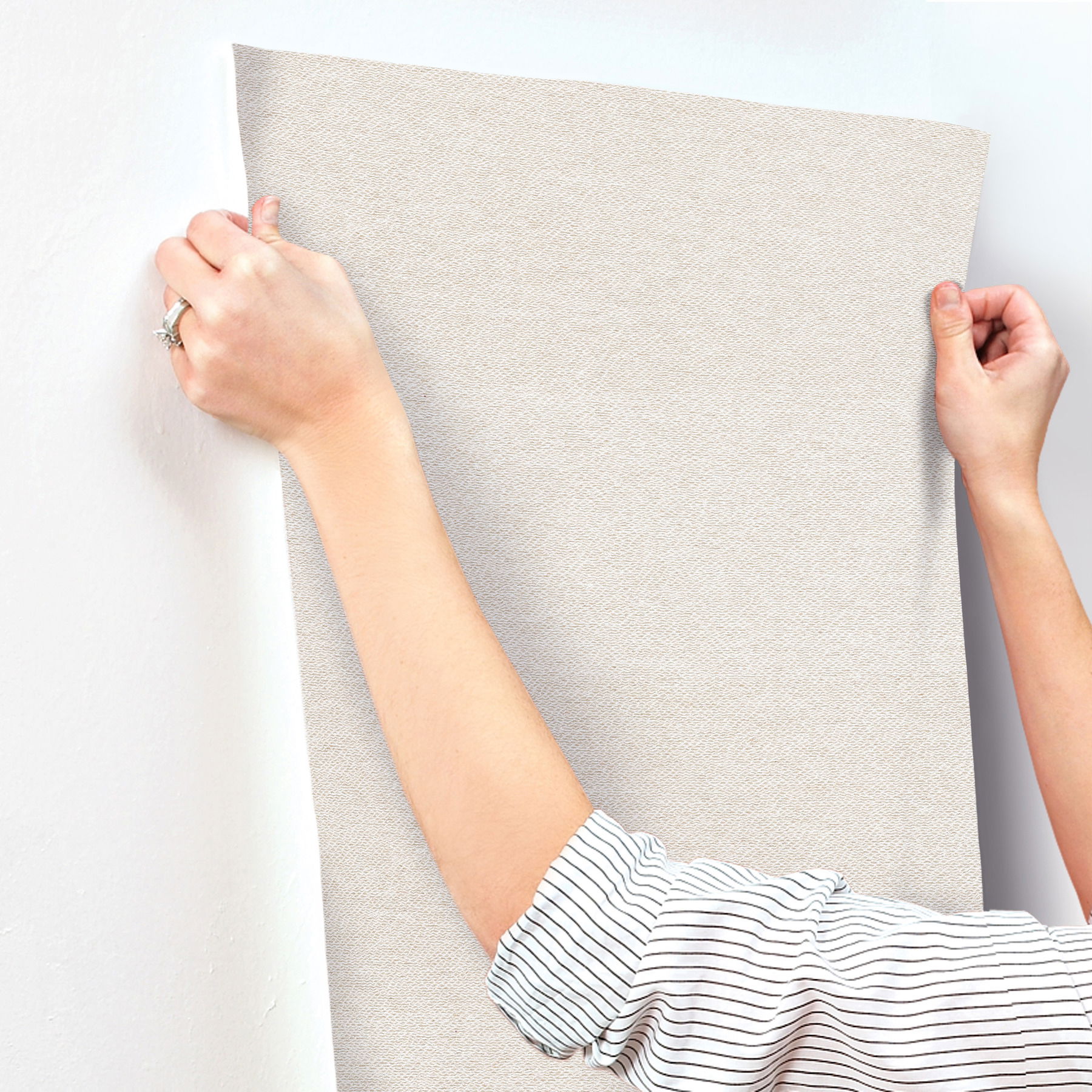 Paper White Yarn Wallpaper large image 