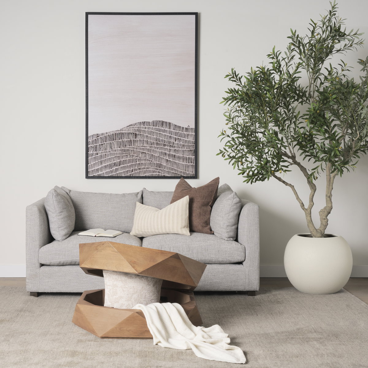 Arreto 36' Hexagonal Hinged Solid Wood Top and Base Coffee Table, by Mercana, 36" length x 36" width x 15" height View 2