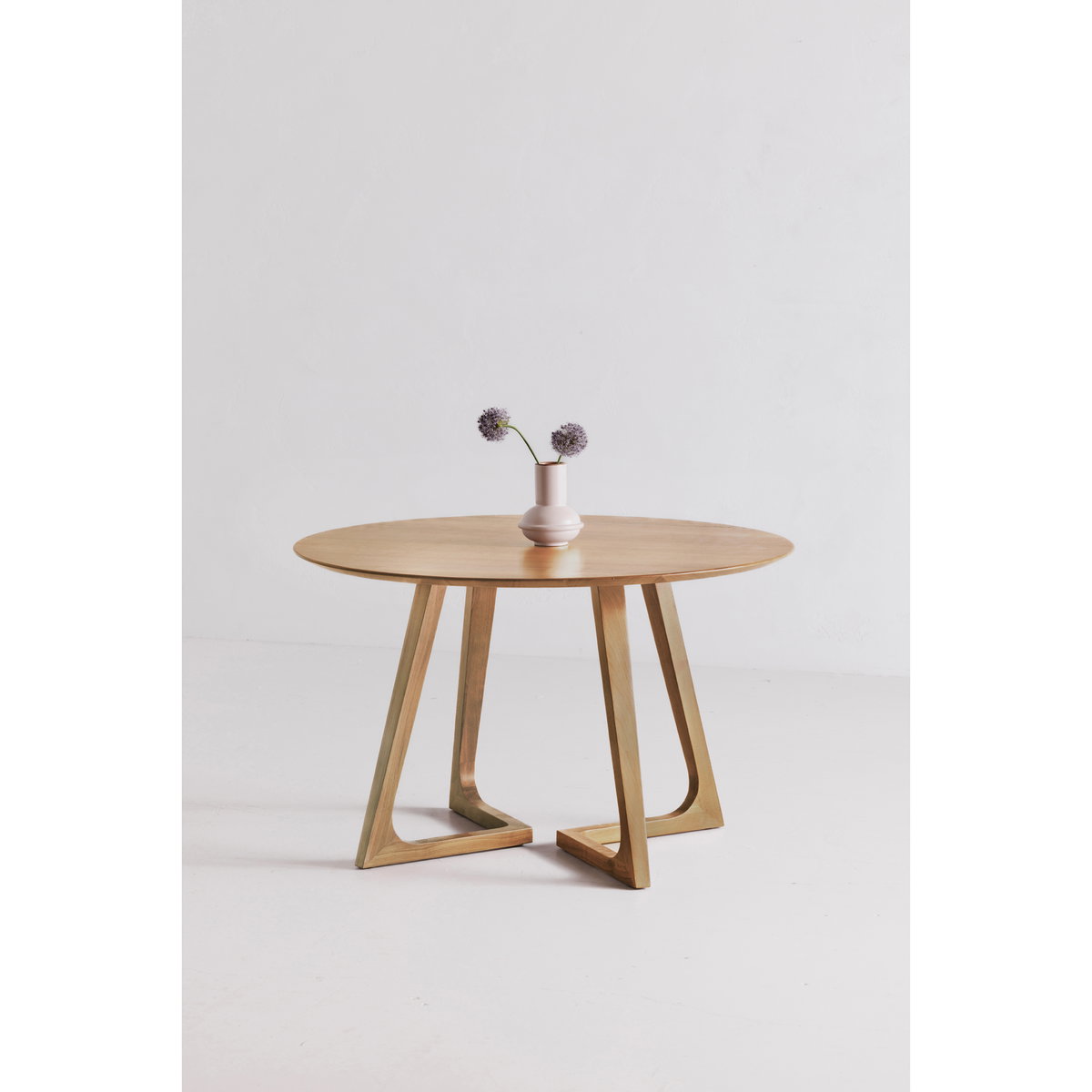 Godenza Round Dining Table Natural Oak, by Moe's Home, 47.25" width x 29.5" height x 47.25" depth View 6