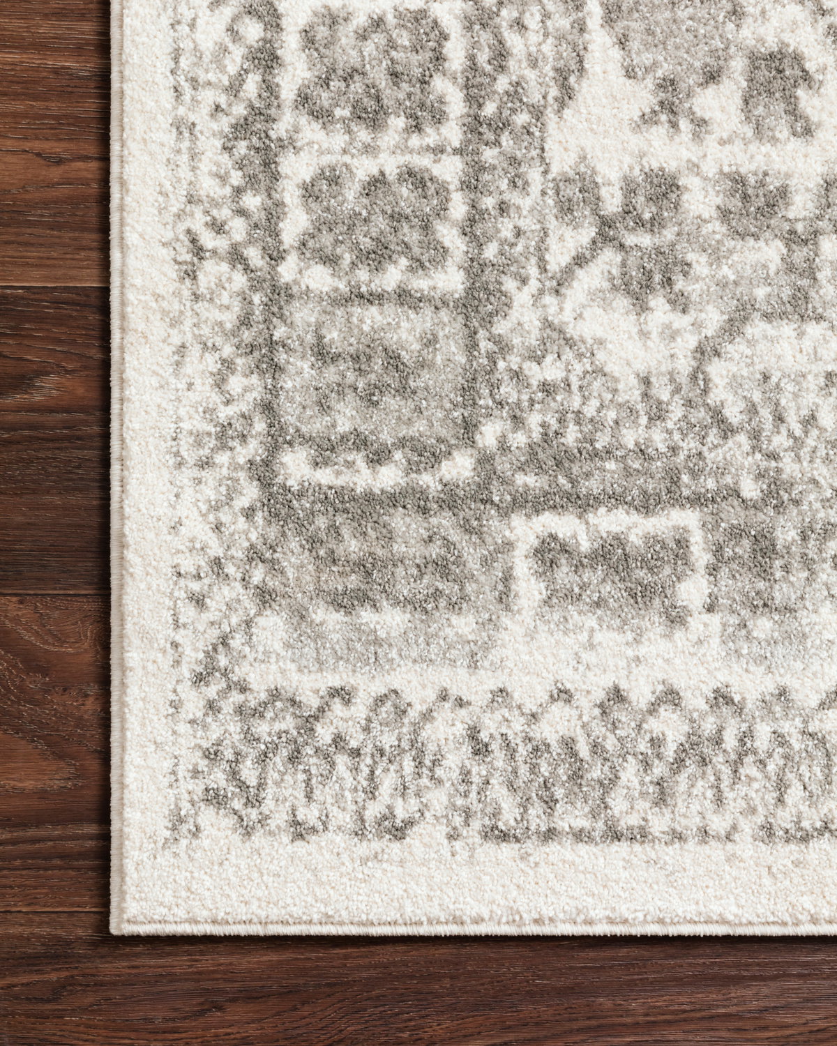 Loloi II Joaquin Rug, 5'3" length x 5'3" width View 3