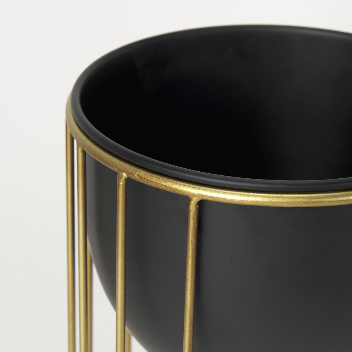 Danica Set of 2 Matte Black Metal Plant Stands, Planter by Mercana, 10.43" length x 10.43" width x 25.39" height View 5
