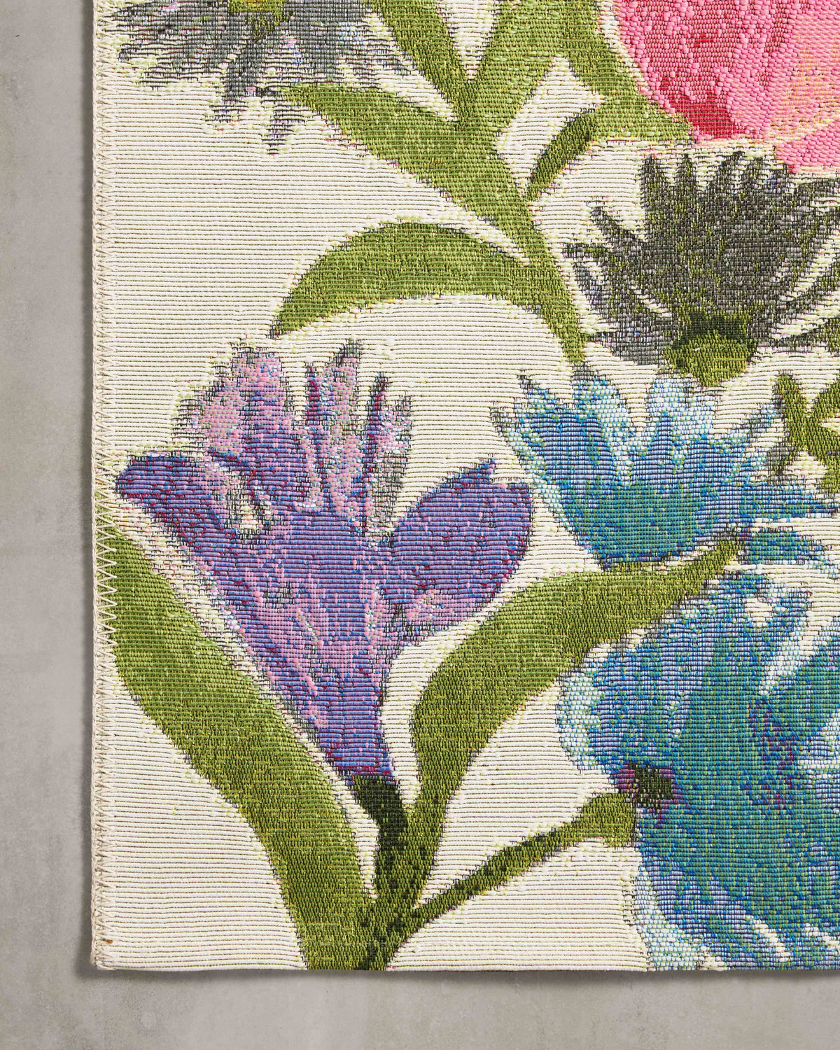 Loloi Botanical Rug, 1'6" length x 1'6" width View 6