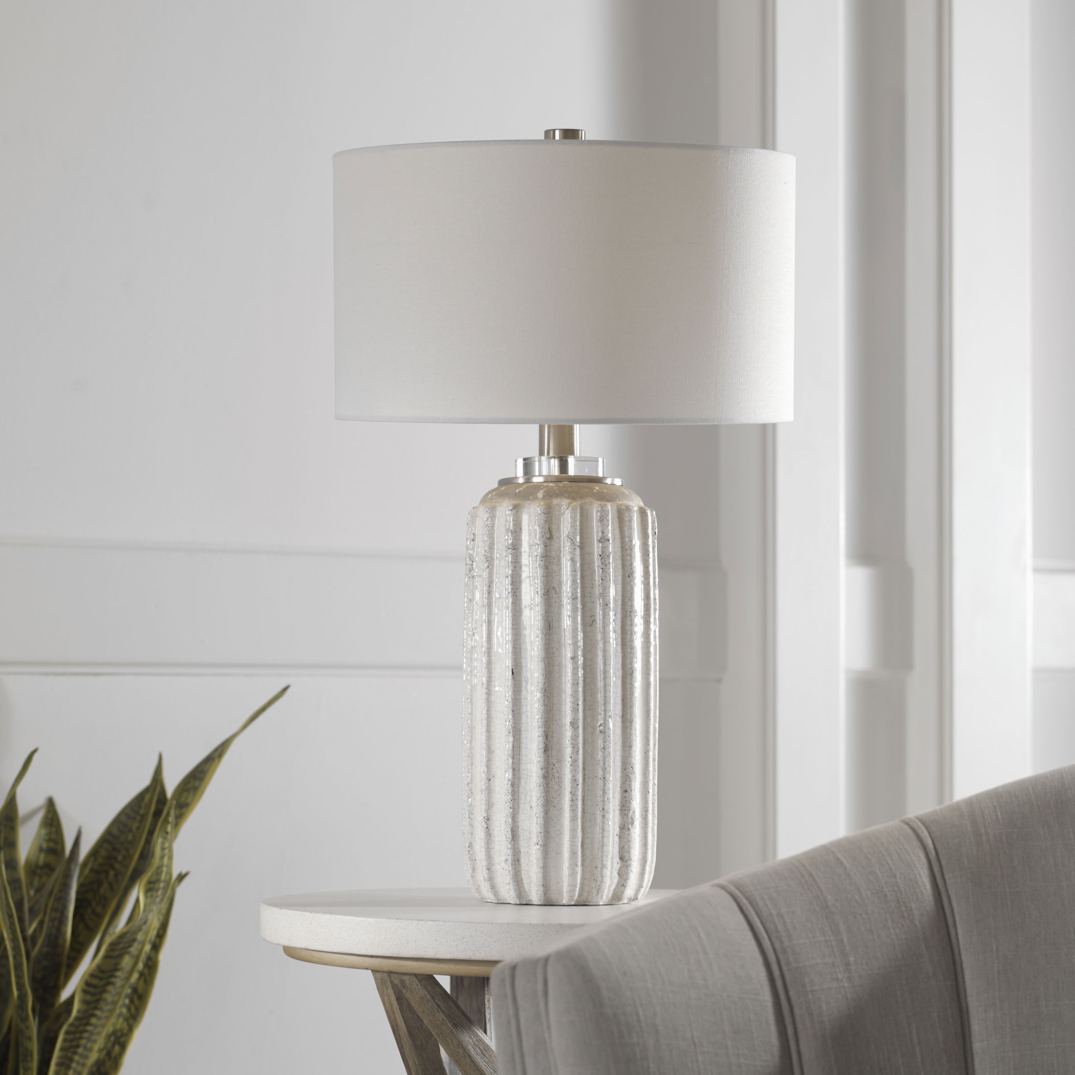 Azariah White Crackle Table Lamp large image 