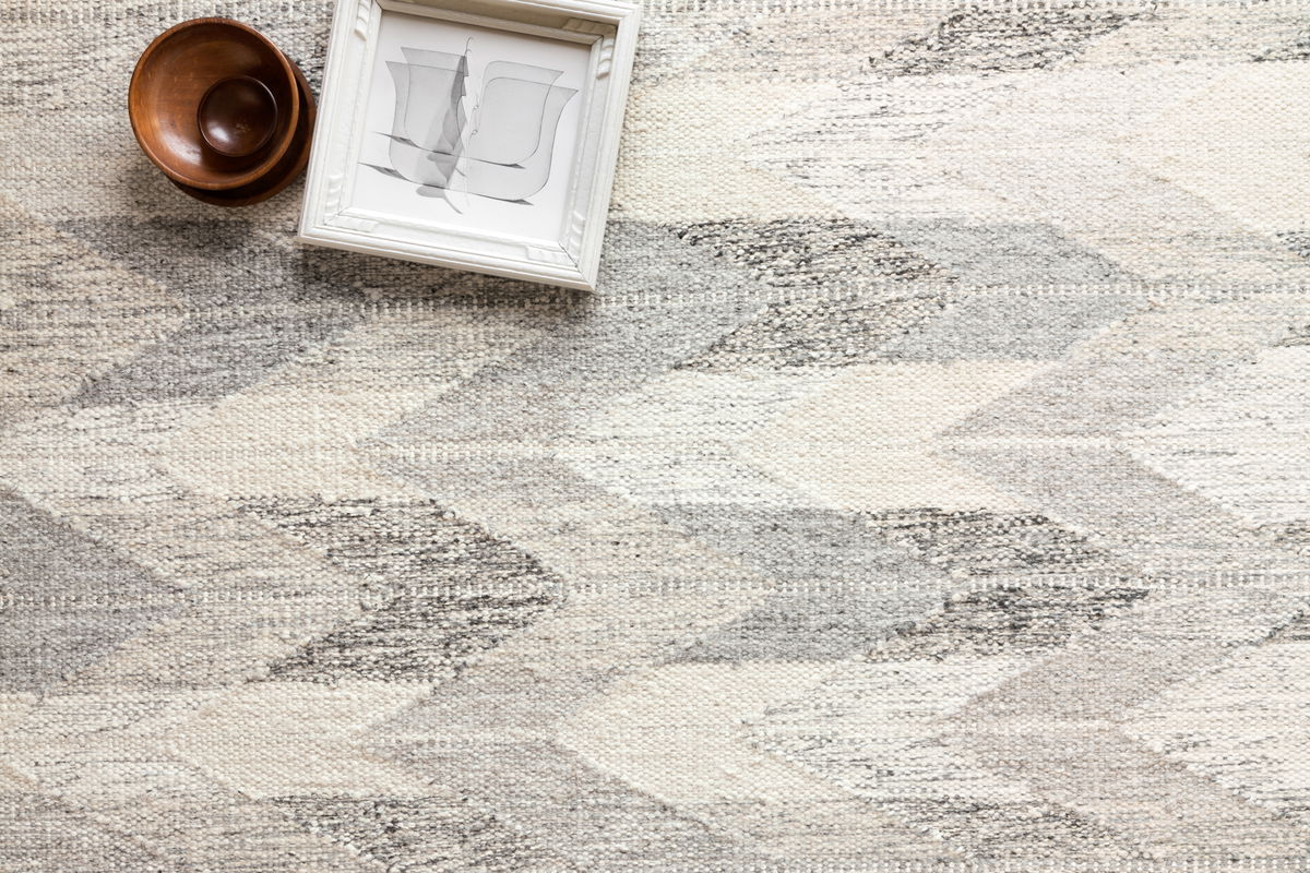 Loloi Evelina Rug, 2' length x 3' width View 3