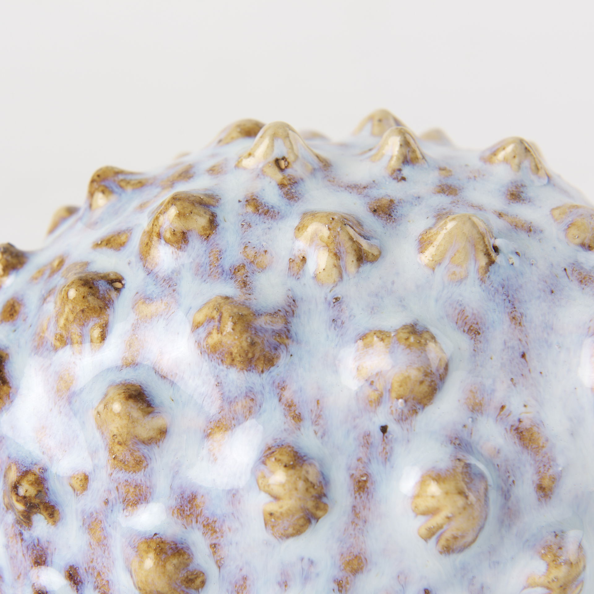 Spike I (Small) 8L x 4W Off-White Ceramic Puffer Fish large image 