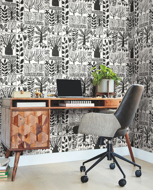 Primitive Trees Black & White Wallpaper