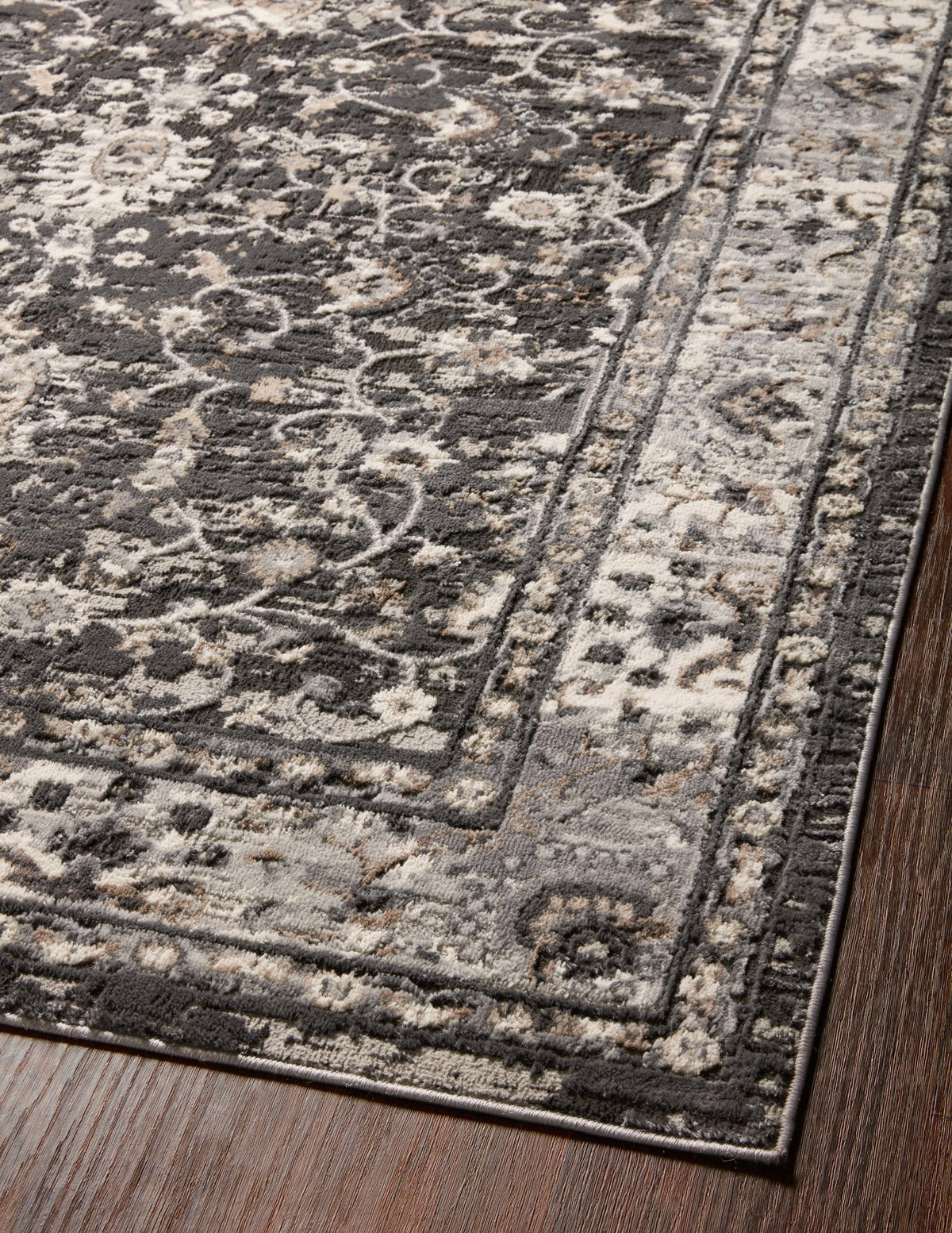 Loloi II Estelle Rug, 2' length x 3' width View 9