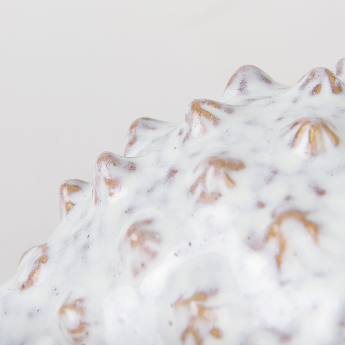 Spike II (Large) 10L x 6W Off-White Ceramic Puffer Fish, Decorative Object by Mercana, 10.24" length x 5.51" width x 5.51" height View 9