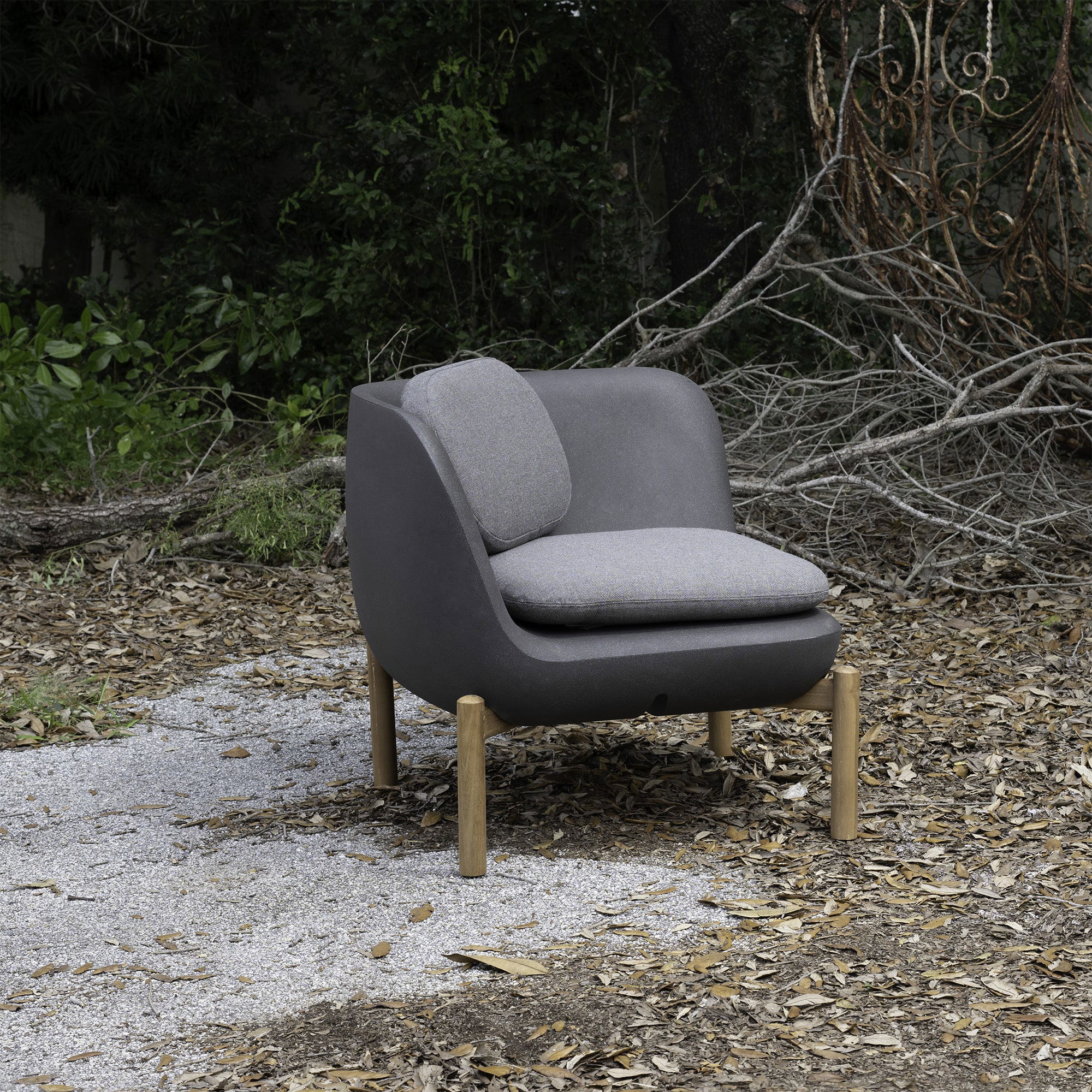 Inou Elements Corner Lounge Chair, Outdoor Furniture by Crescent Garden, 2'3.8" width x 2'2.4" height x 2'3.8" depth View 2