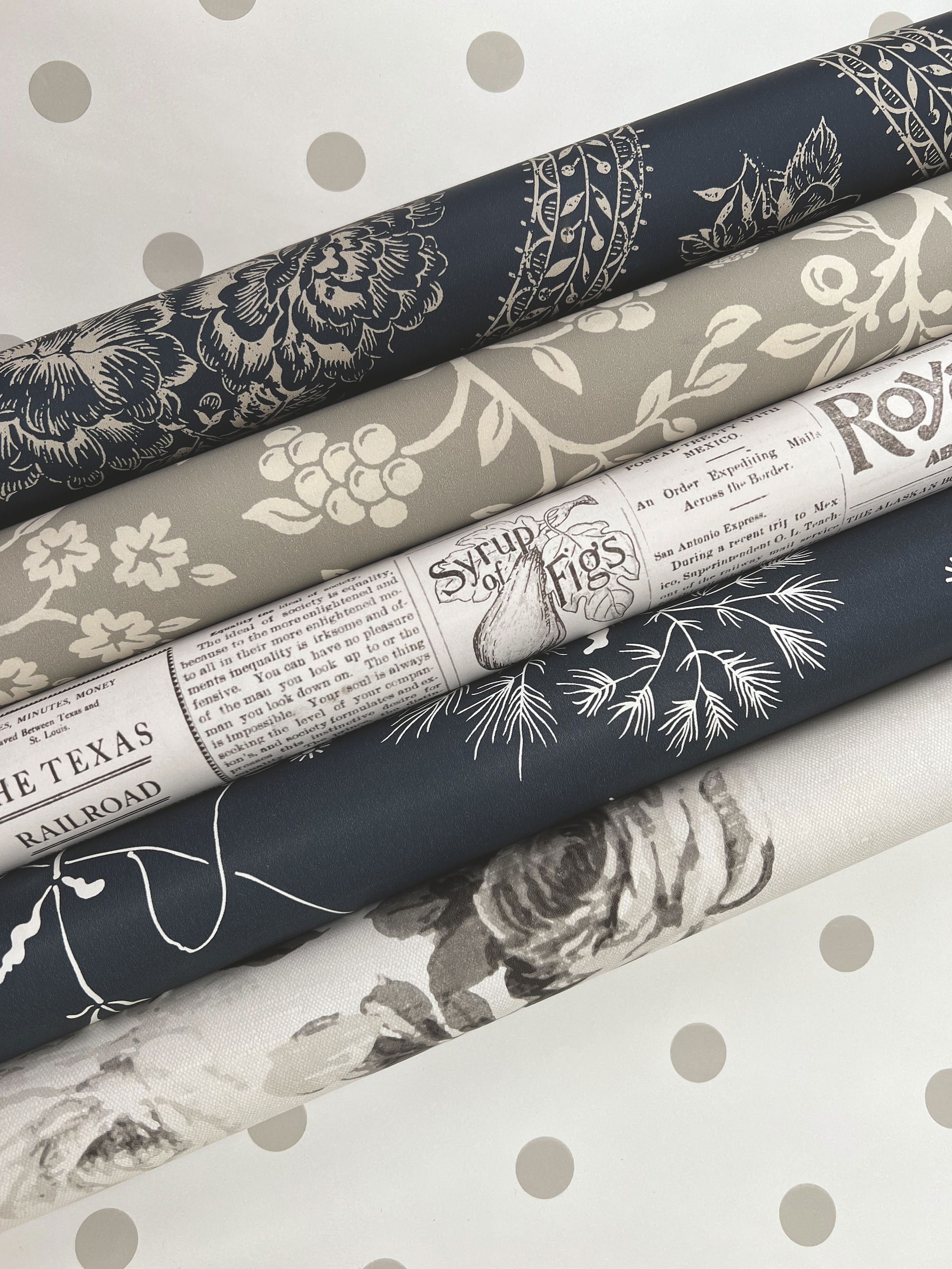 Magnolia Home Fox & Hare Grey Peel & Stick Wallpaper large image 