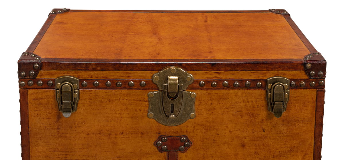 Abilene Leather Box W/Stand, by Sarreid, 1'1" length x 1'11" width x 1'8" height View 11