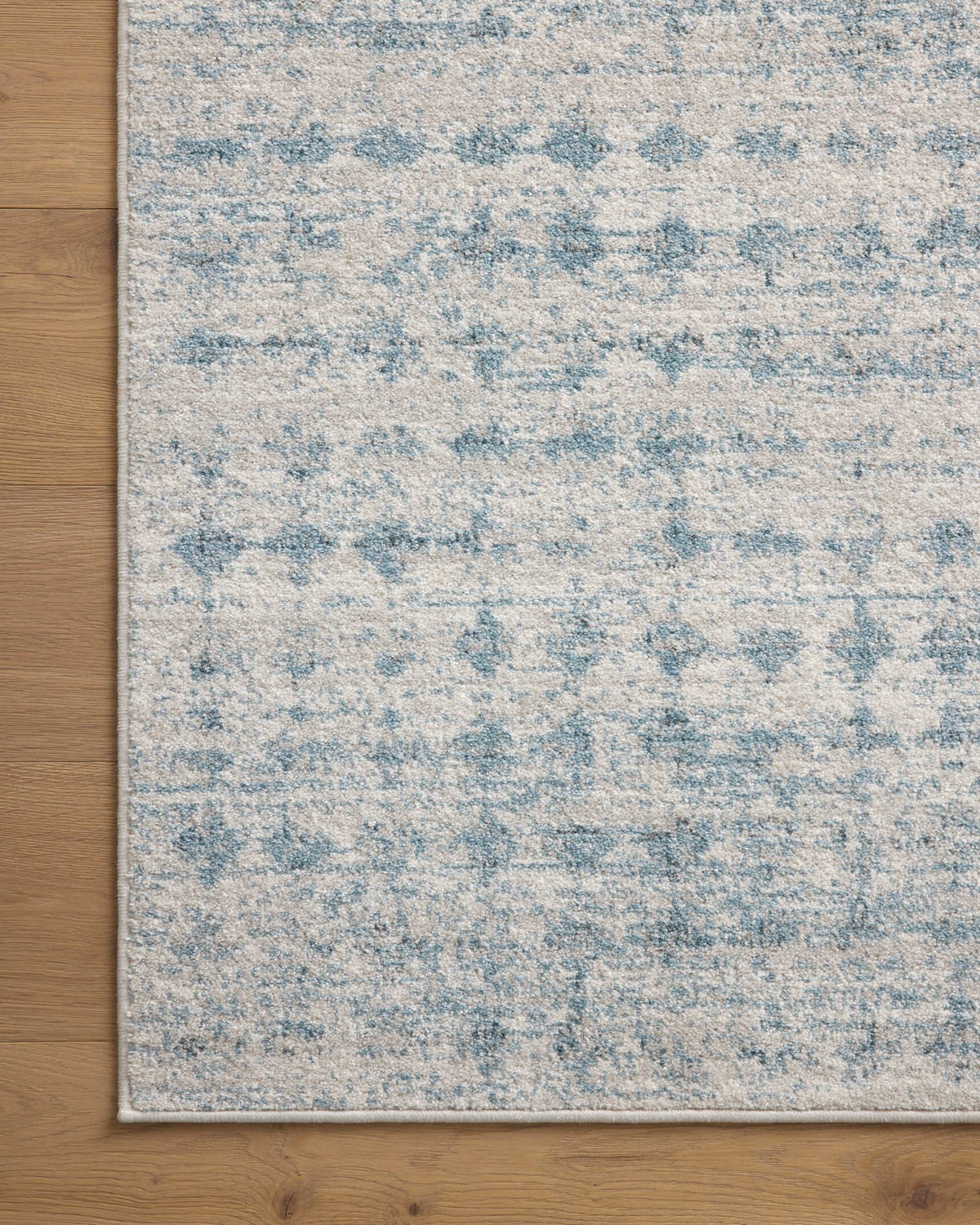 Loloi Kamala Rug, 2'7" length x 8' width View 5