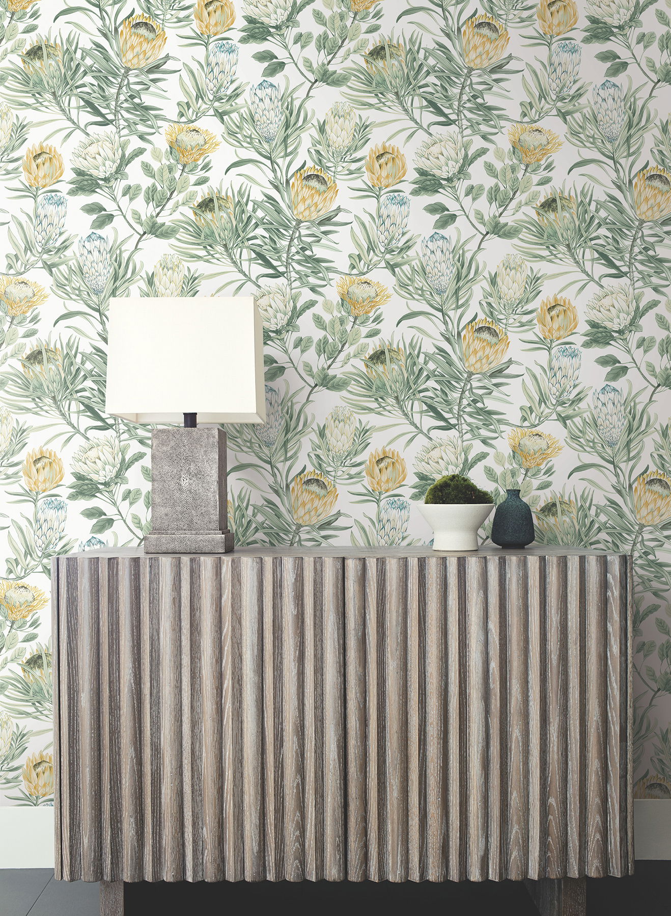 Protea White & Yellow Wallpaper Protea White & Yellow Wallpaper large image