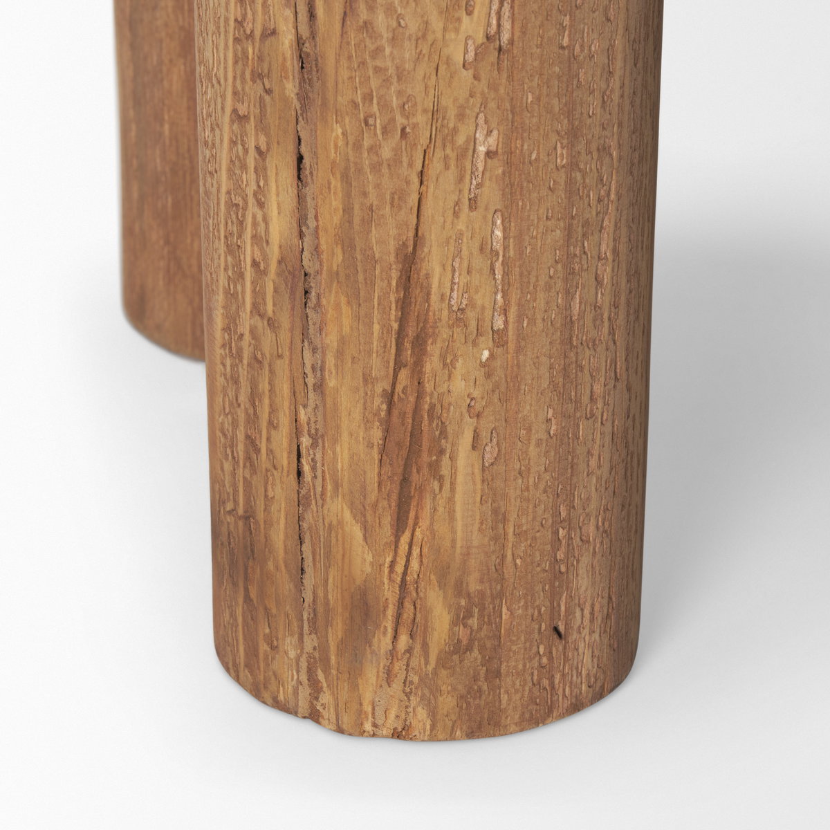 Tucson Natural Wood with Round Black Oak Top Side Table, Side & End Table by Mercana, 23.5" length x 23.5" width x 18" height View 10