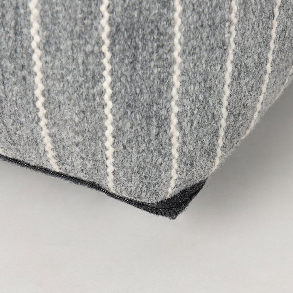 Kensie Large Blue Striped Pouf, Ottoman by Mercana, 14" length x 22" width x 22" height View 9