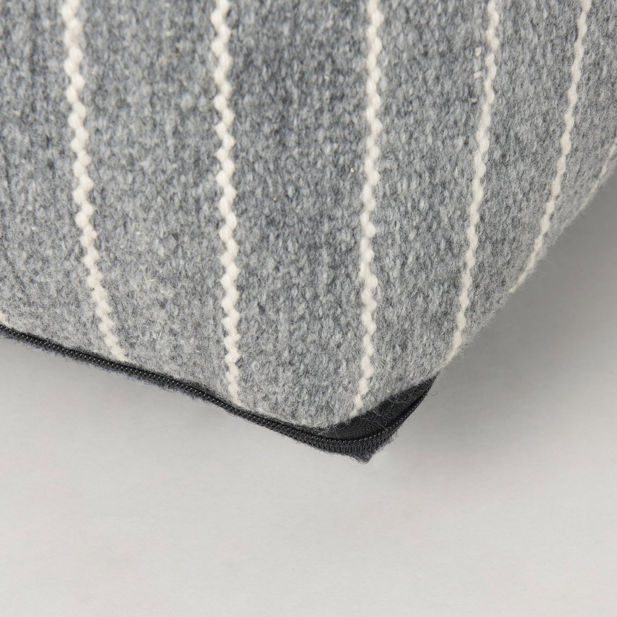 Kensie Large Blue Striped Pouf, Ottoman by Mercana, 14" length x 22" width x 22" height View 9