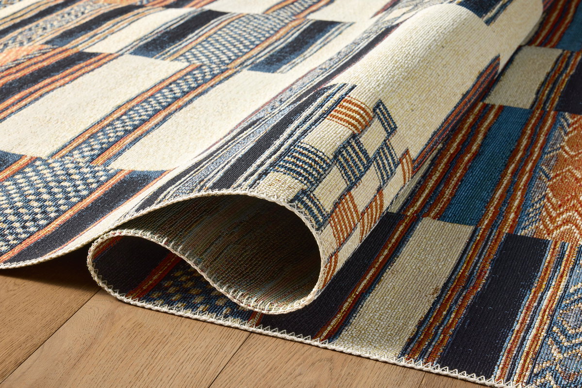 Loloi Mika Rug, 2'5" length x 4' width View 7