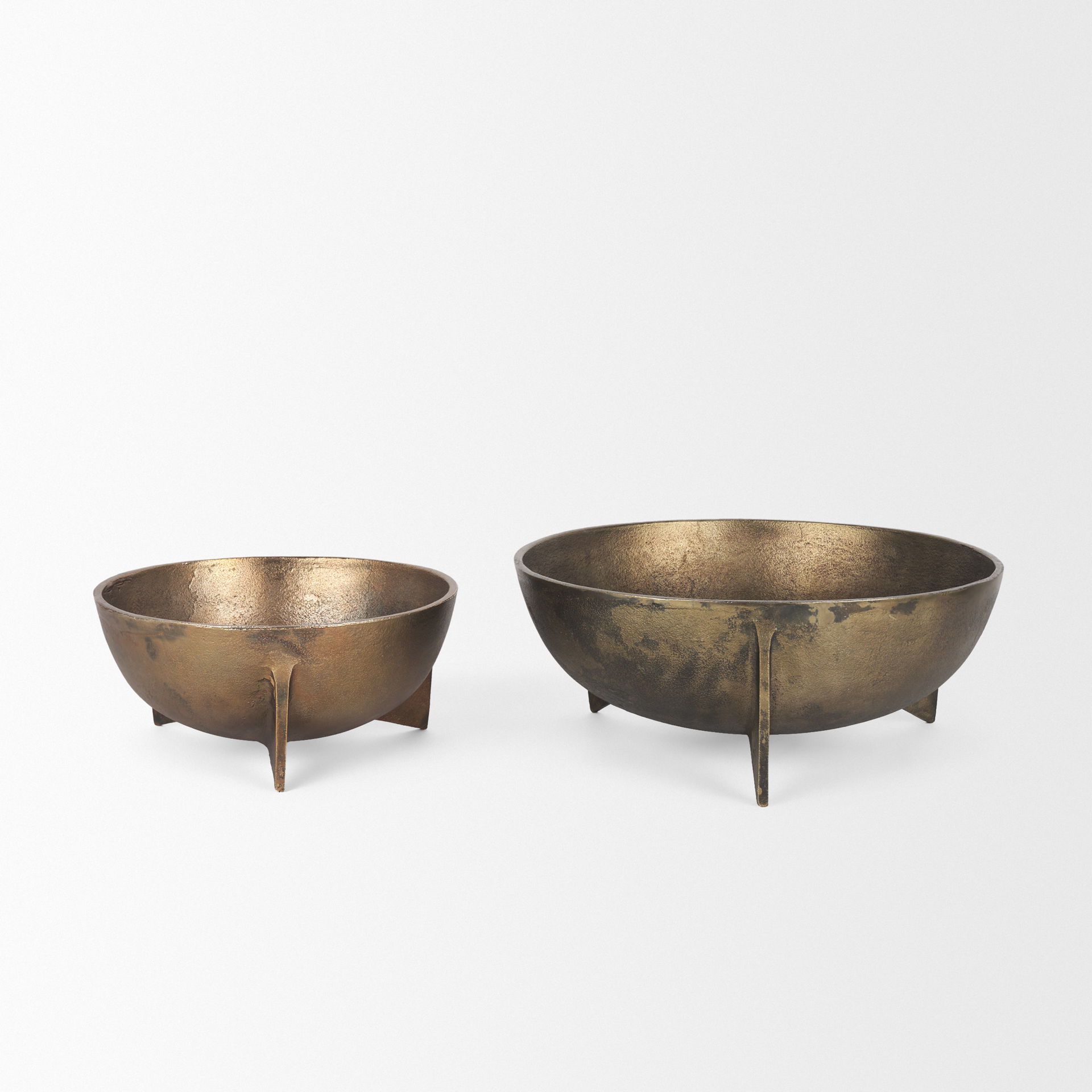 Quita Large Gold Metal Decorative Bowls (Set of 2) large image 