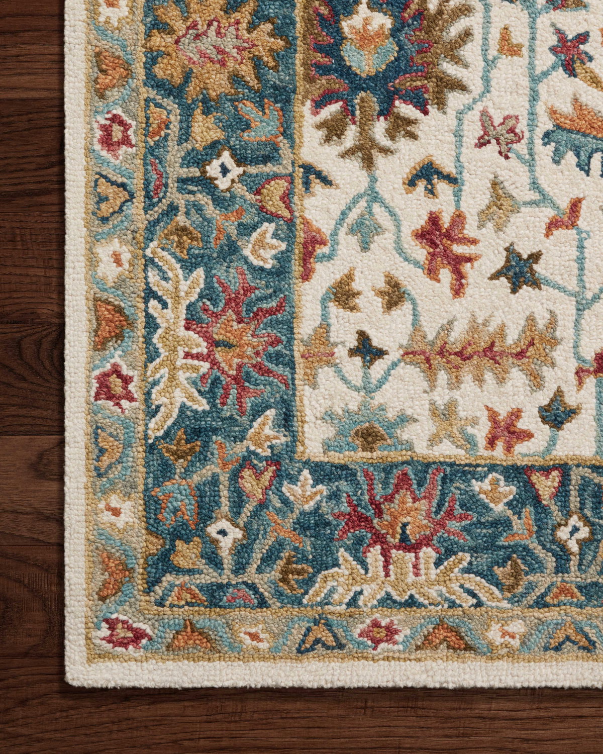 Loloi Victoria Rug, 2'6" length x 7'6" width View 3