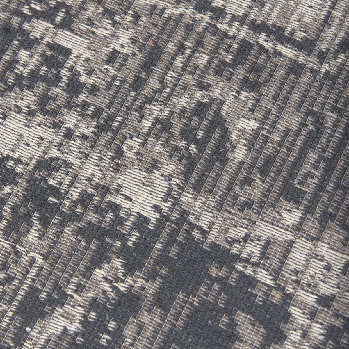 Greyson 8 x 10 Gray Wool and Polyester Area Rug, by Mercana, 10' length x 8' width x 0.4" height View 9