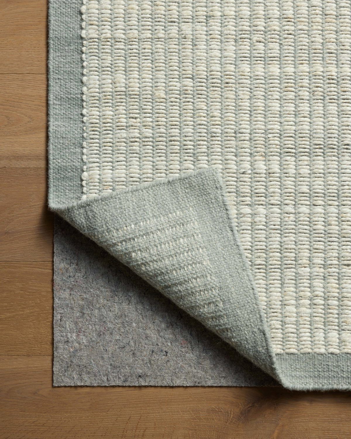 Amber Lewis x Loloi Lilah Rug, 1'6" length x 1'6" width View 7