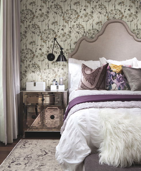 Flourish Beige Wallpaper