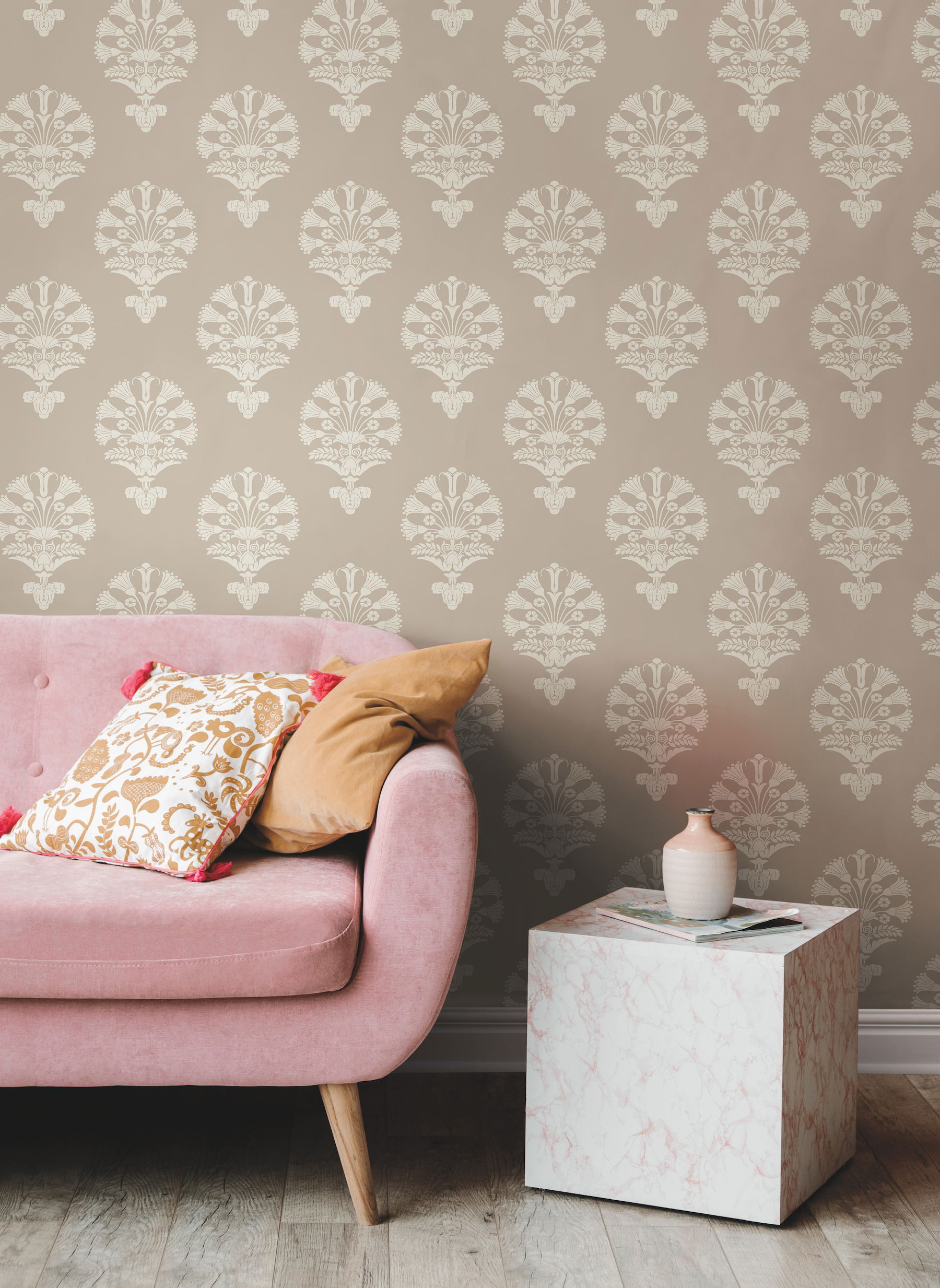 Luxor  Gold Metallic Wallpaper large image 