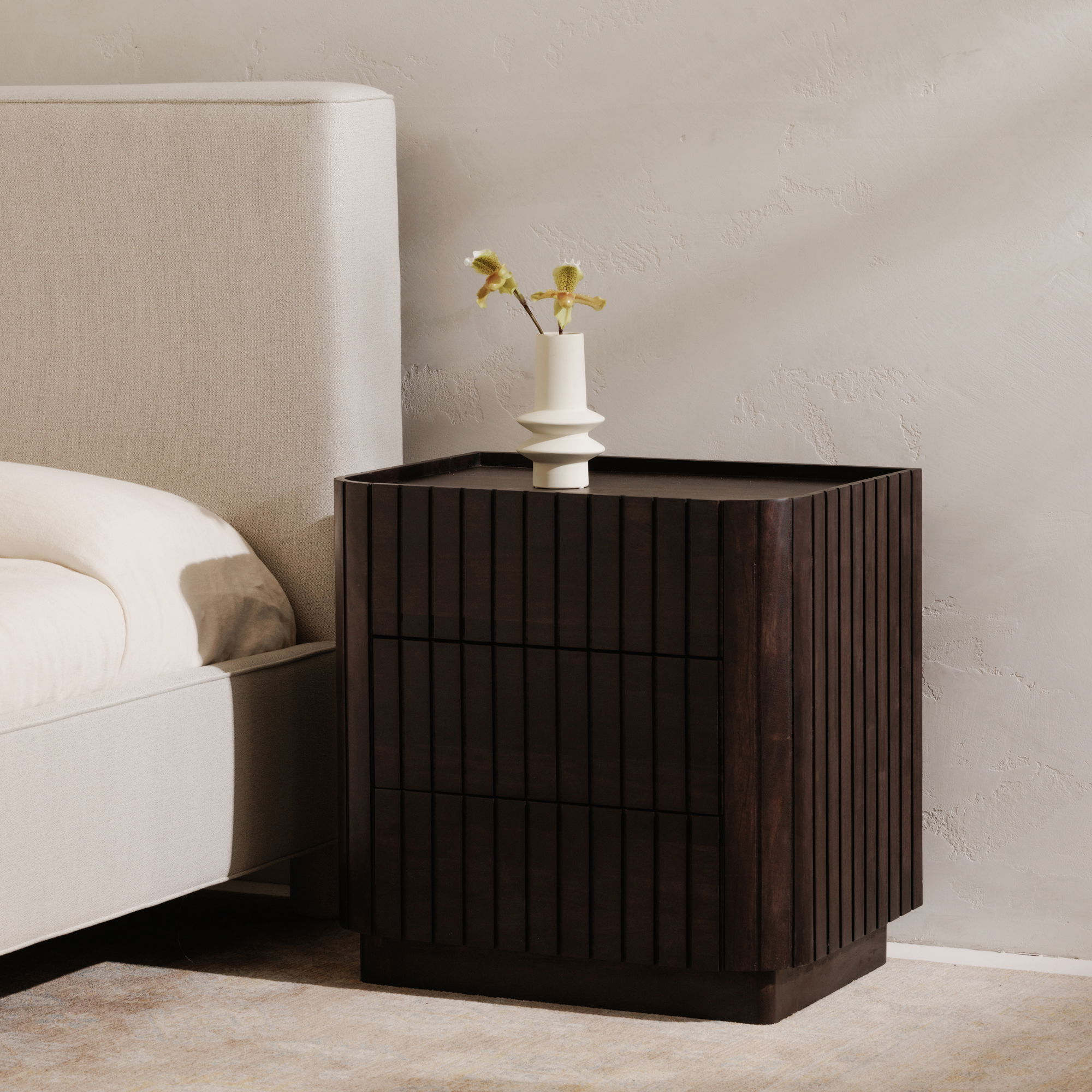 Ichigo King Bed Light Grey, by Moe's Home, 81.5" width x 49" height x 92" depth View 11