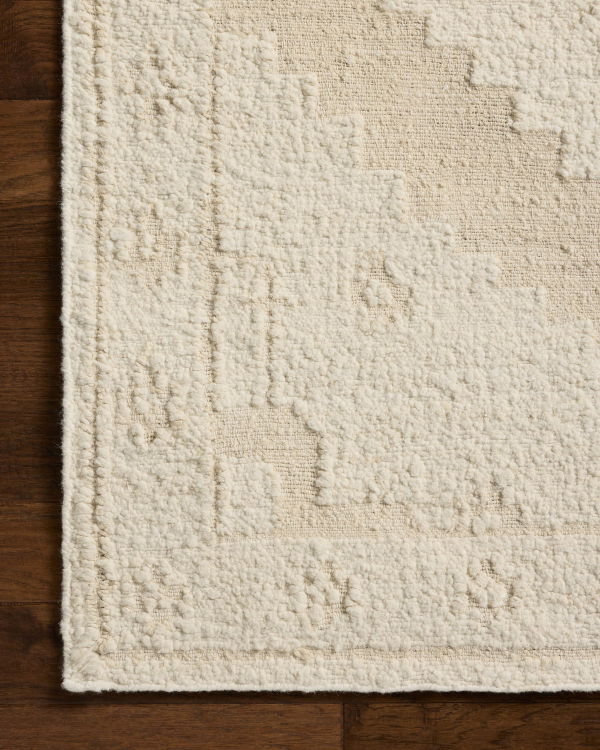 Loloi Alara Rug, 7'9" length x 9'9" width View 4