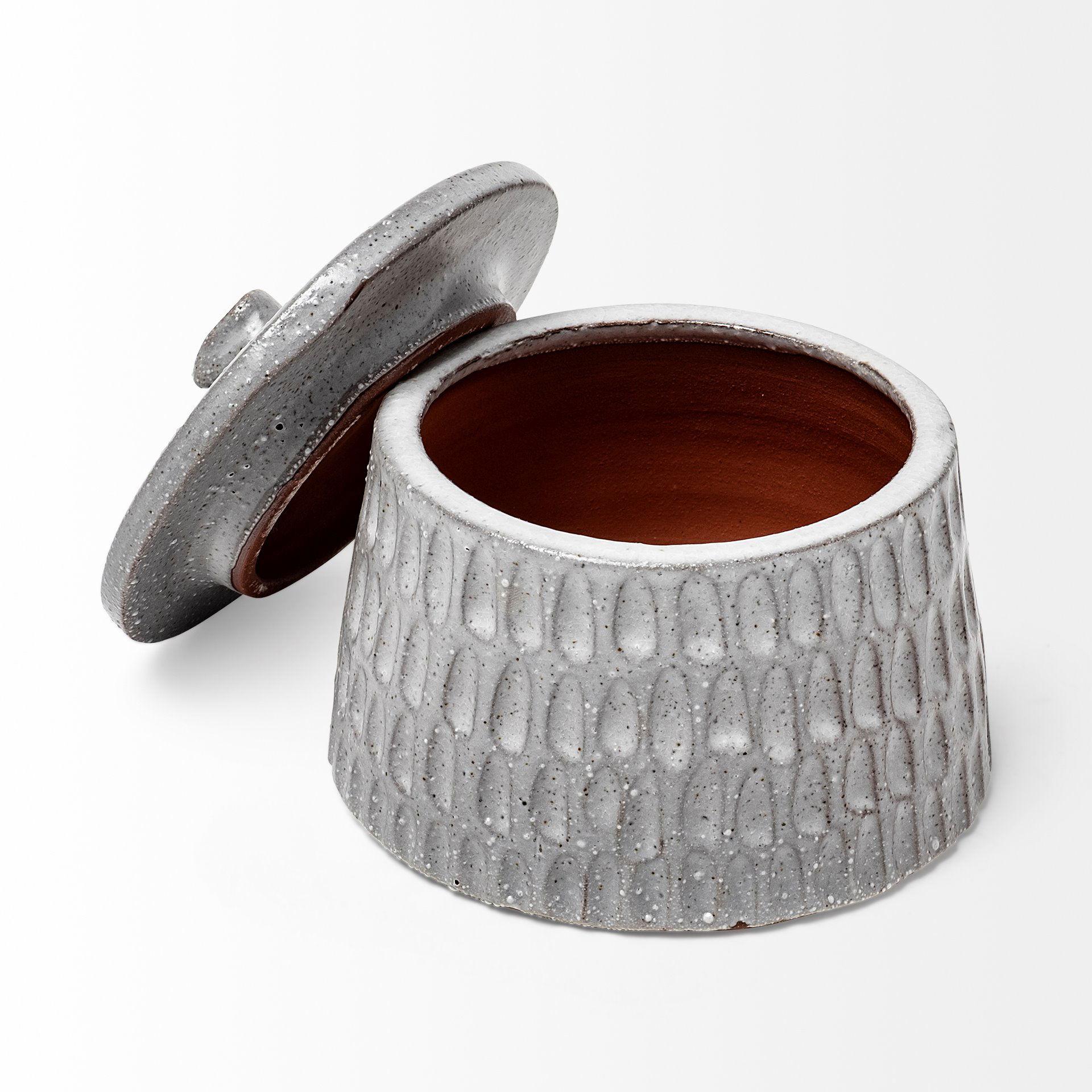 Azul (Large) 5L x 5W Gray Ceramic Detailed Decorative Box, Boxe by Mercana, 5.12" length x 5.12" width x 4.92" height View 3