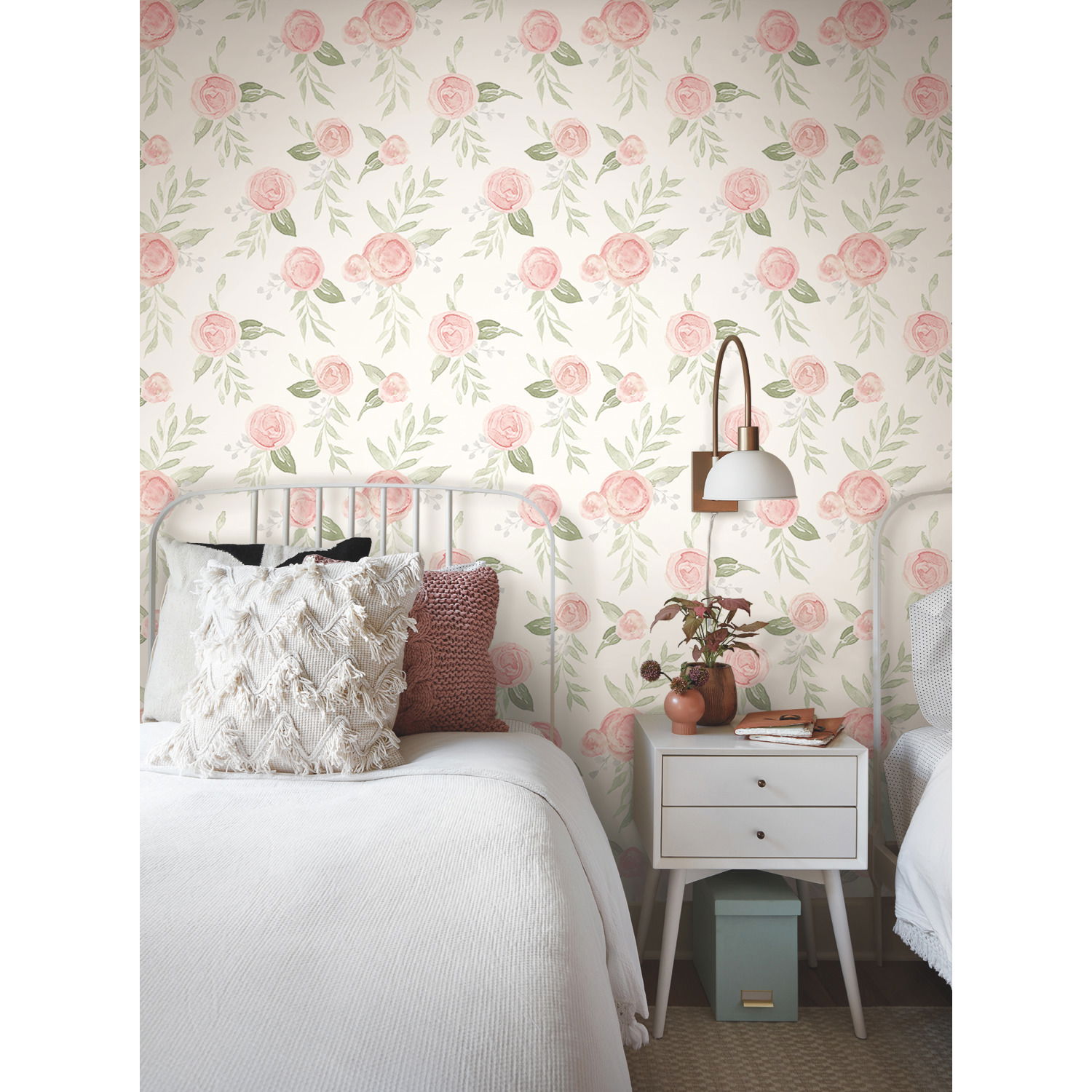 Watercolor Roses Coral Wallpaper large image 