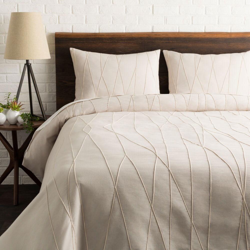 Mio Duvet, by Surya, 20" length x 26" width