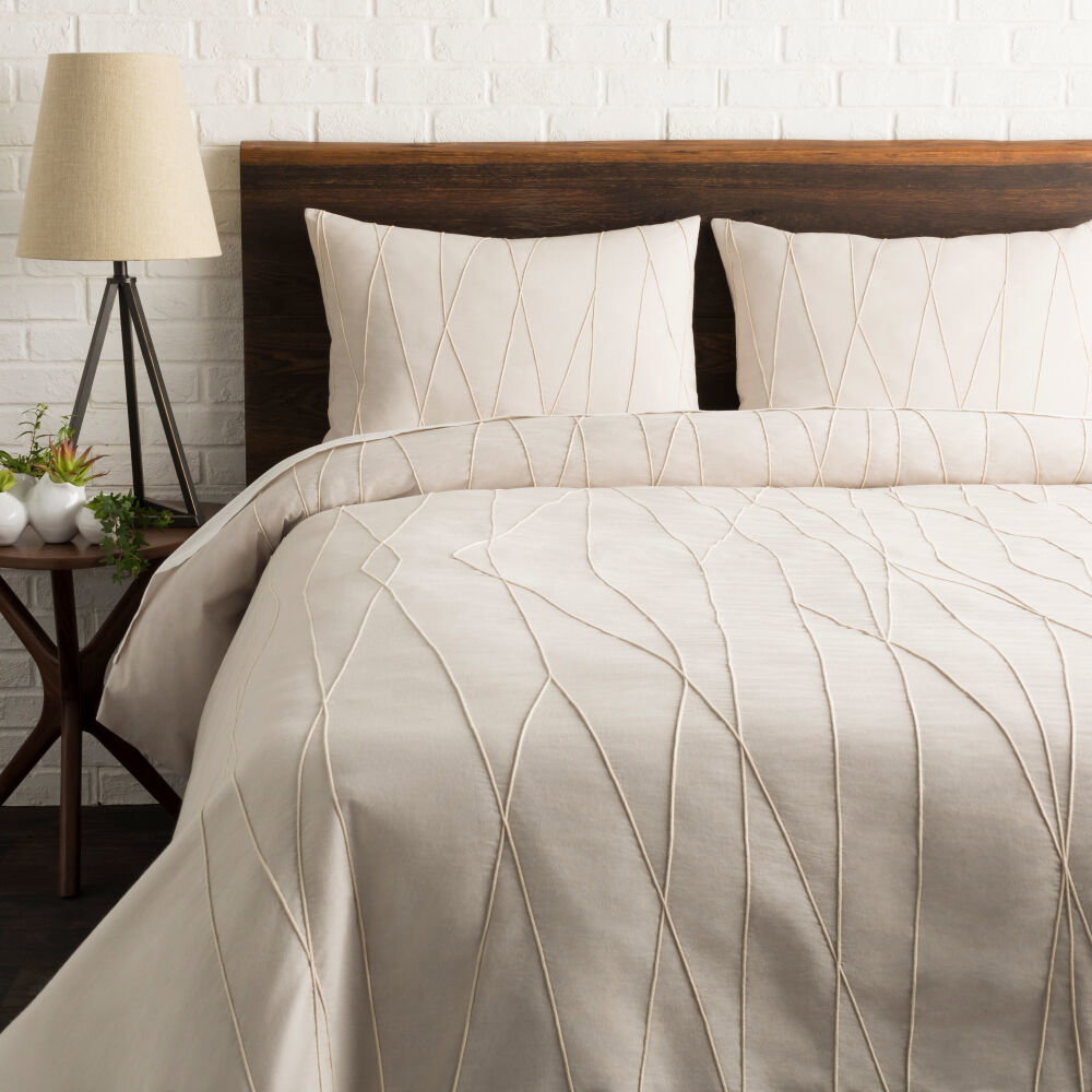 Mio Duvet, by Surya, 20" length x 26" width
