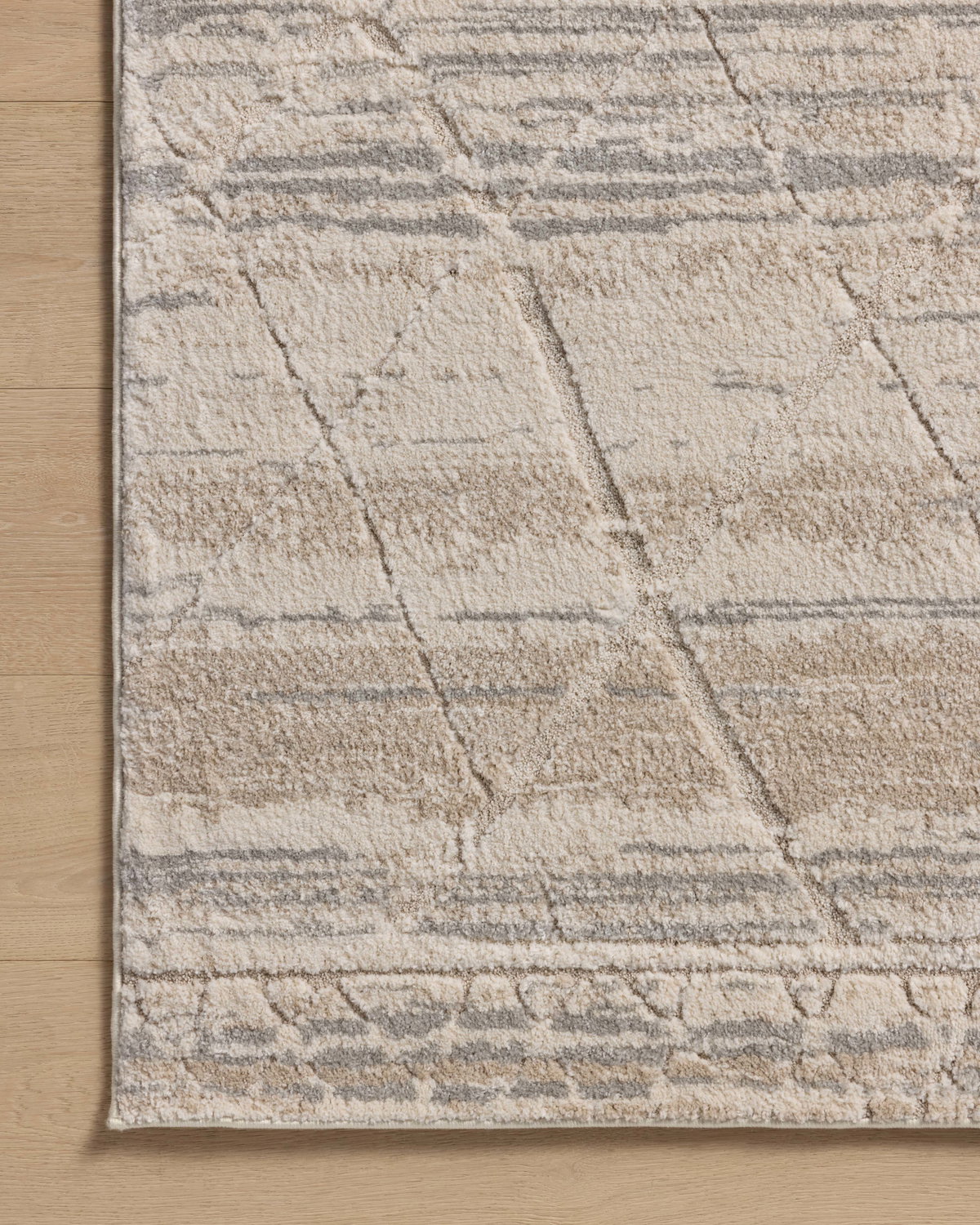 Amber Lewis x Loloi Monty Rug, 1'6" length x 1'6" width View 6