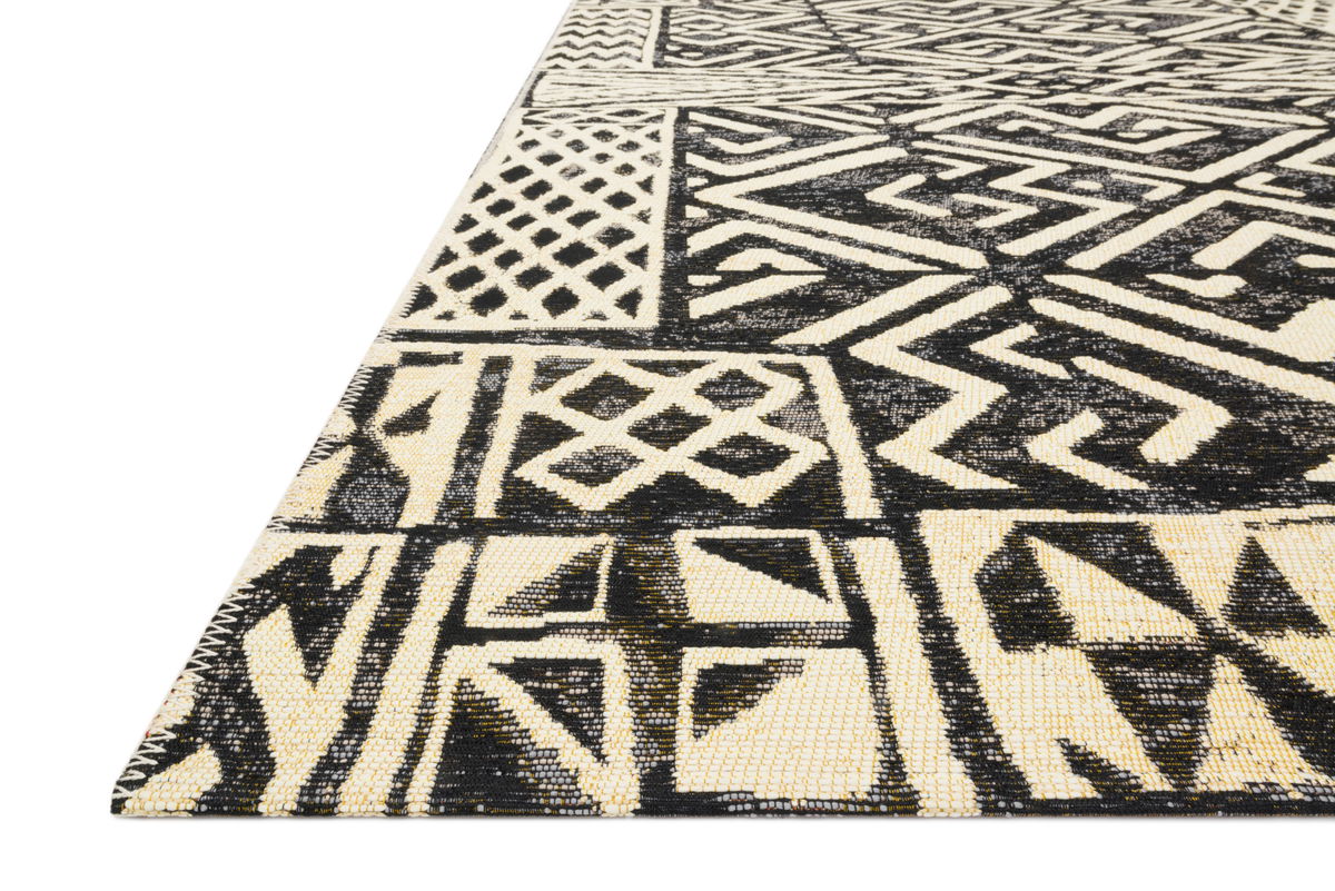 Loloi Mika Rug, 1'6" length x 1'6" width View 2