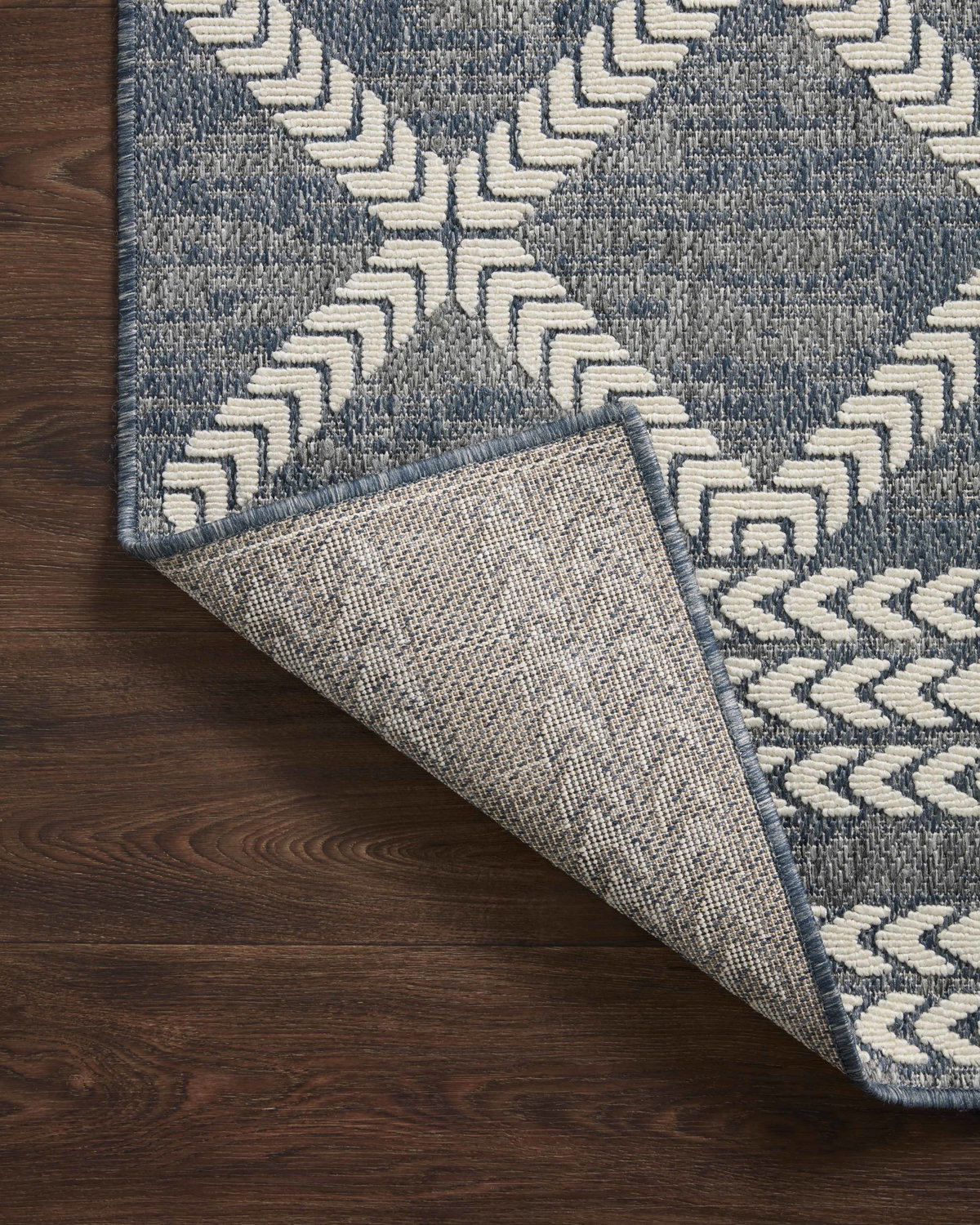 Loloi Rainier Rug, 1'6" length x 1'6" width View 6