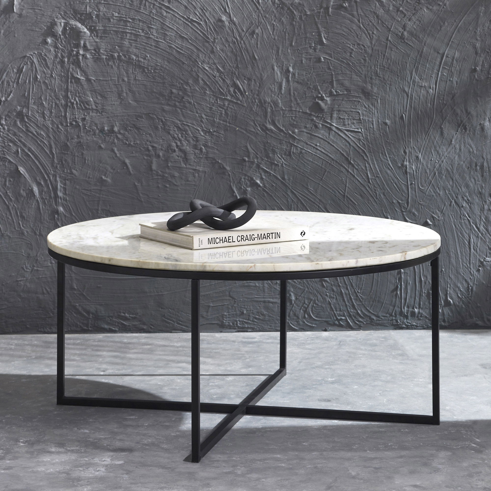 Livia Table large image 