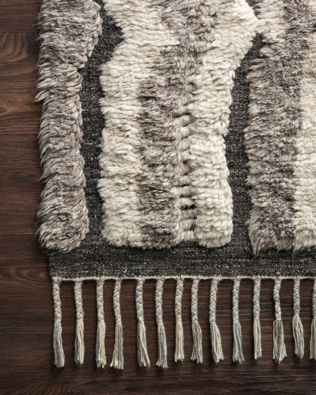Loloi Khalid Rug, 5'6" length x 8'6" width View 3