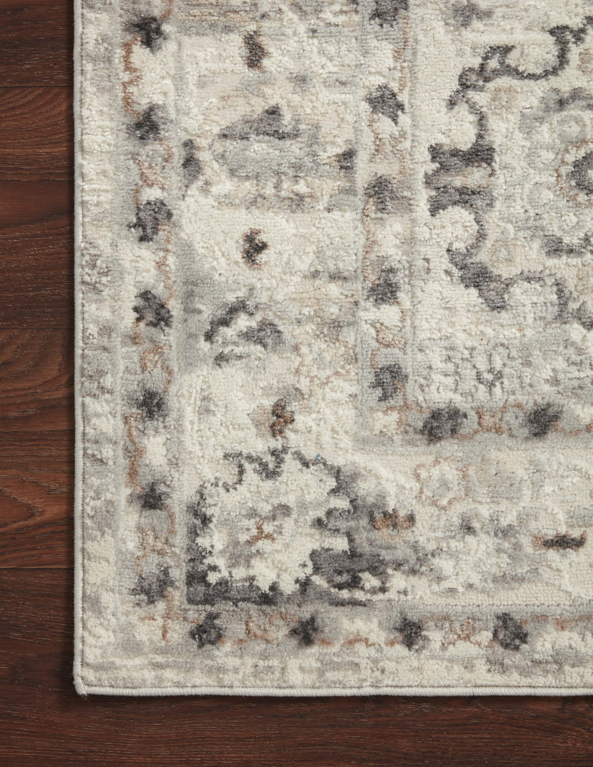 Loloi Estelle Rug, 3'11" length x 5'7" width View 6