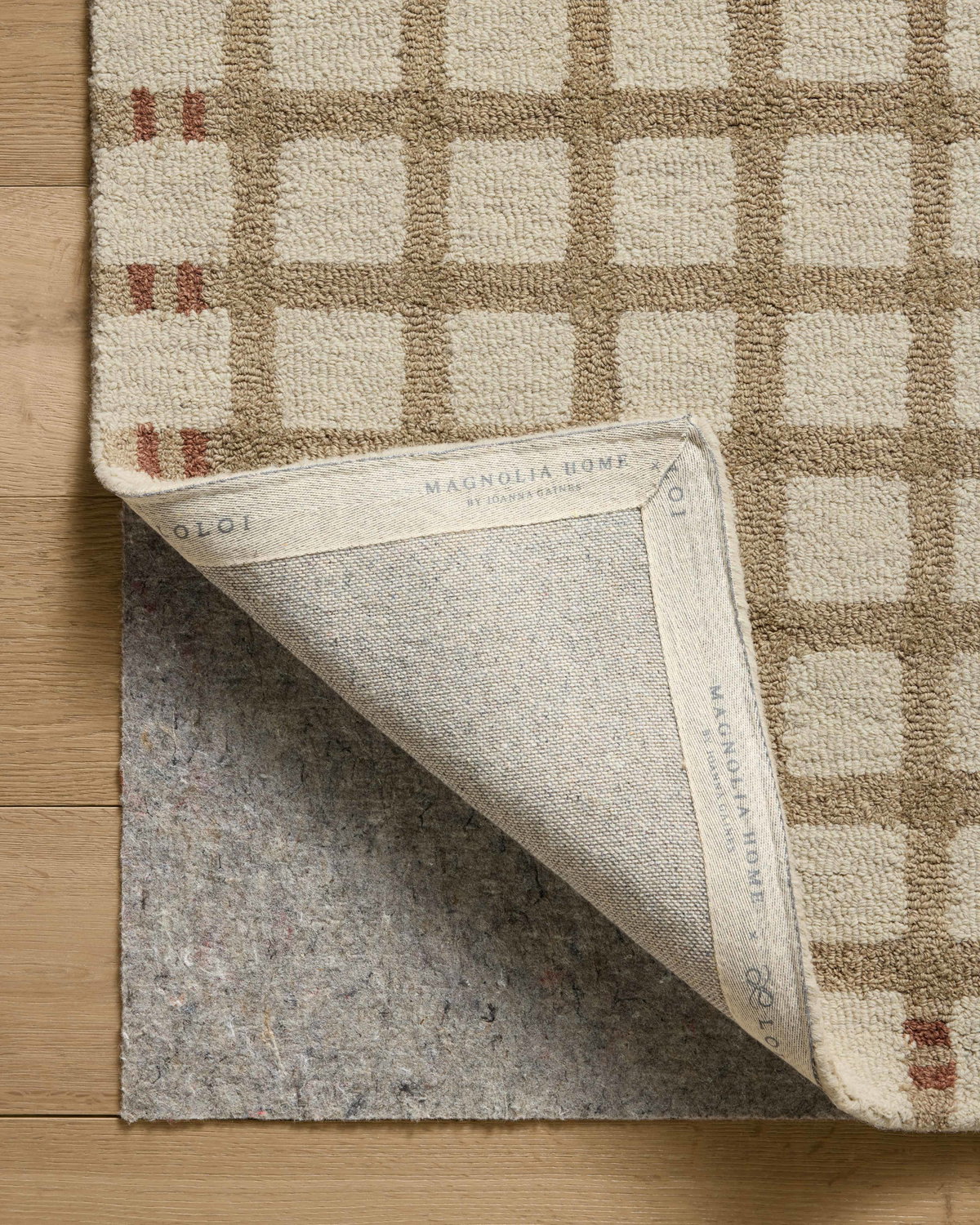 Magnolia Home by Joanna Gaines x Loloi Waylon Rug, 2'3" length x 3'9" width View 6
