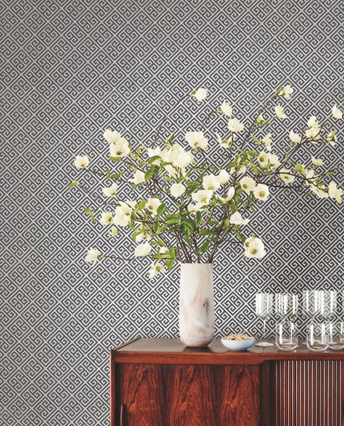 Grecian Geometric Black Wallpaper