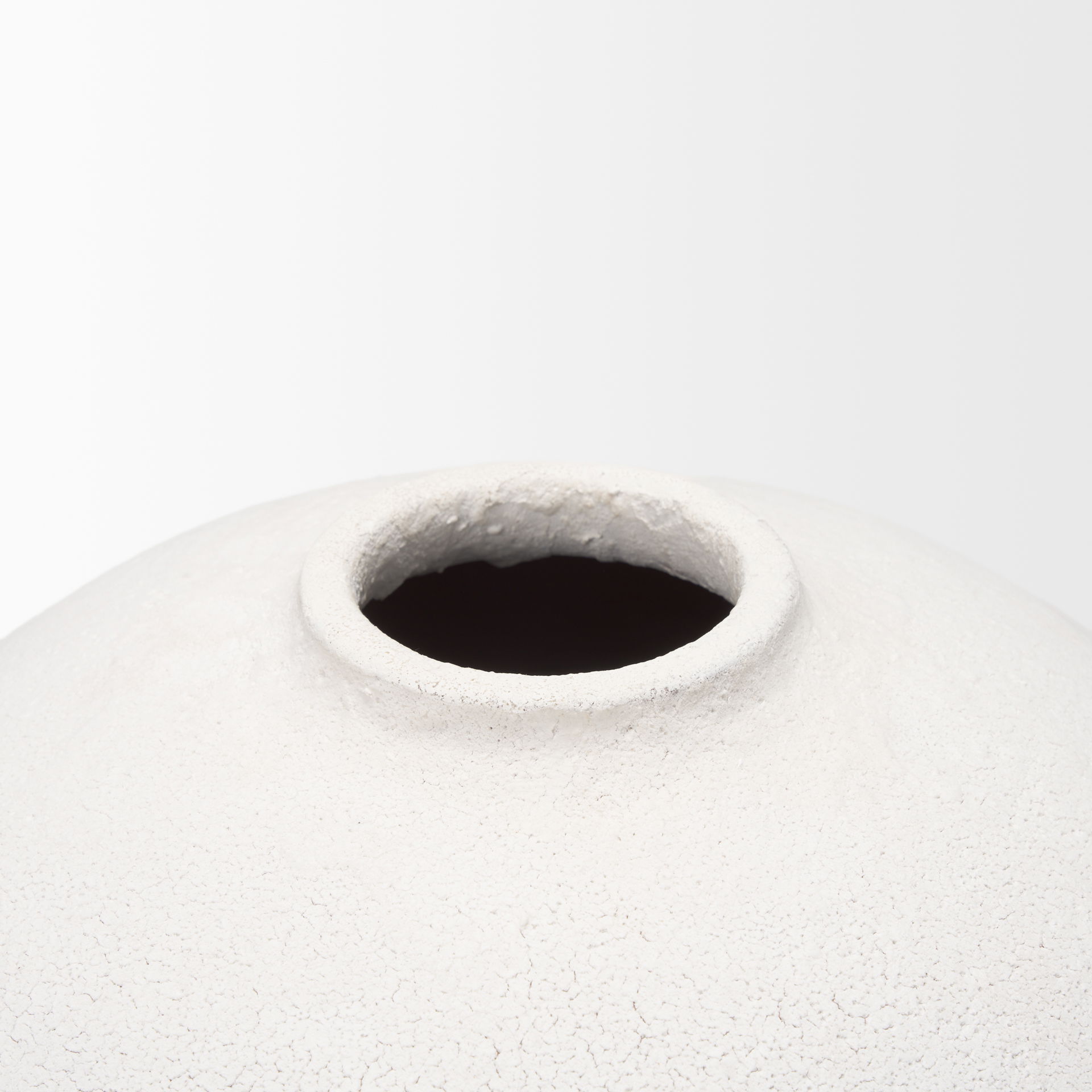 Karakum I Short White Textured Ceramic Vase large image 