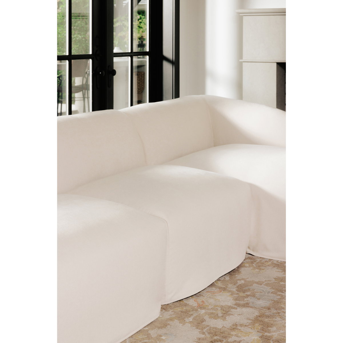 Isla Left Arm Facing Chair Beige, Sectional Sofa by Moe's Home, 59.8" width x 29.9" height x 41.7" depth View 9