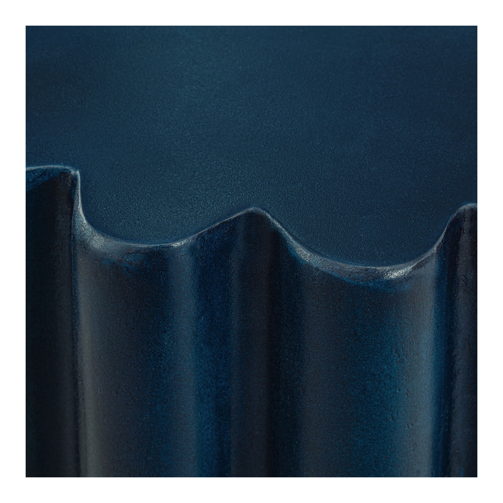 Taffy Accent Table Navy Blue, Side & End Table by Moe's Home, 15" width x 18.5" height x 15" depth View 3