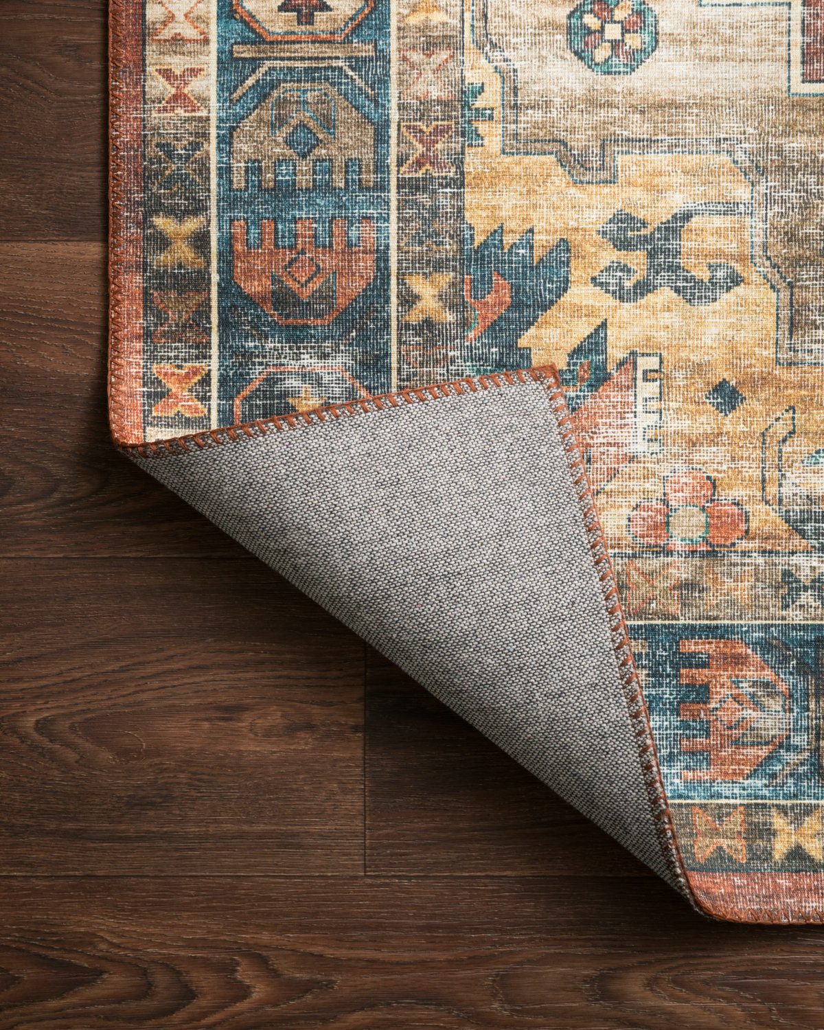 Loloi Skye Rug, 1'6" length x 1'6" width View 7