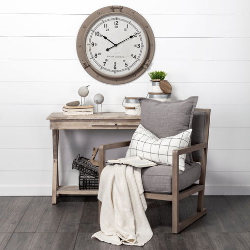 Snipe II 6L x 6W Off-White Resin Bird Ornament with Metal Feet