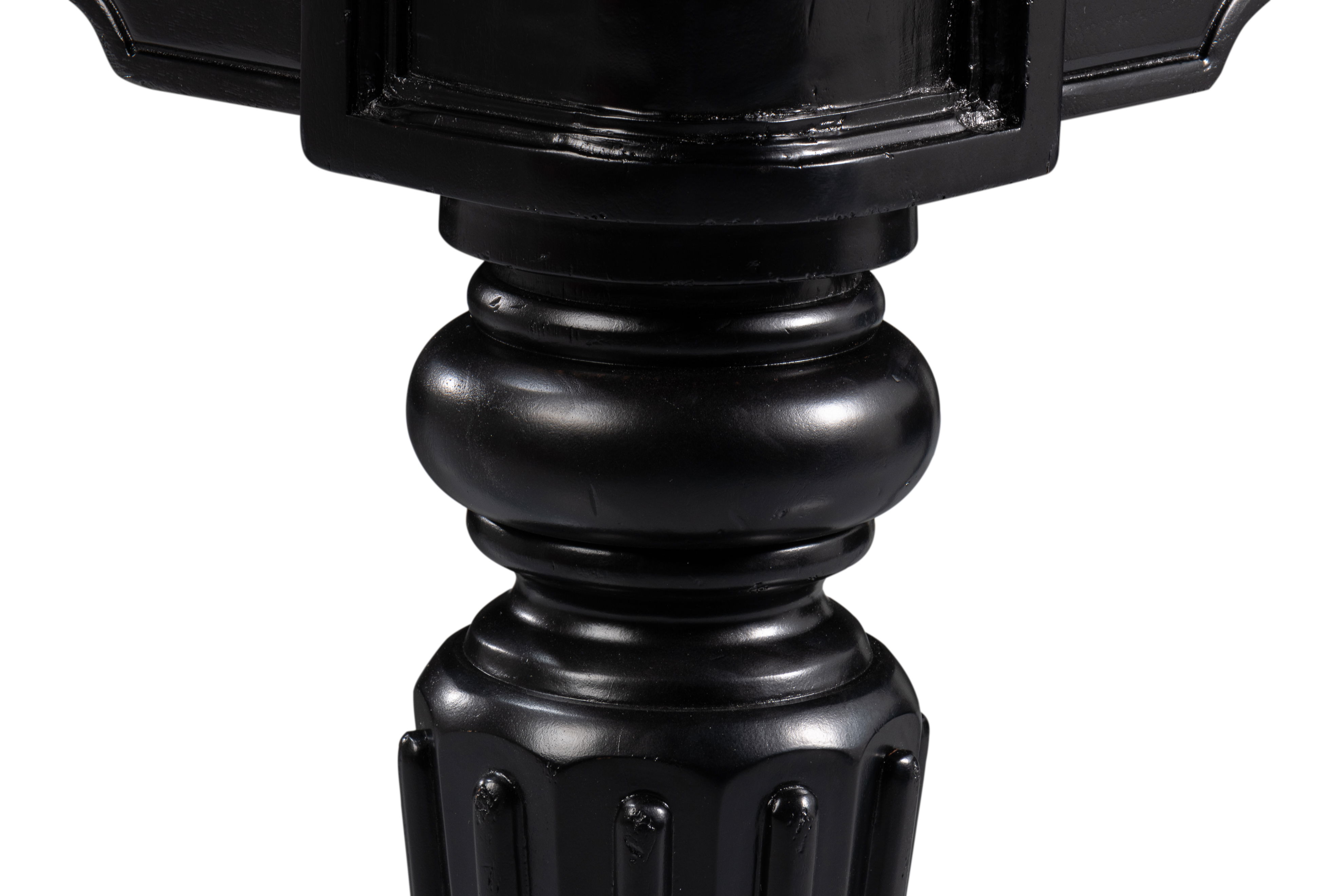 Scarlett Dining Table large image 